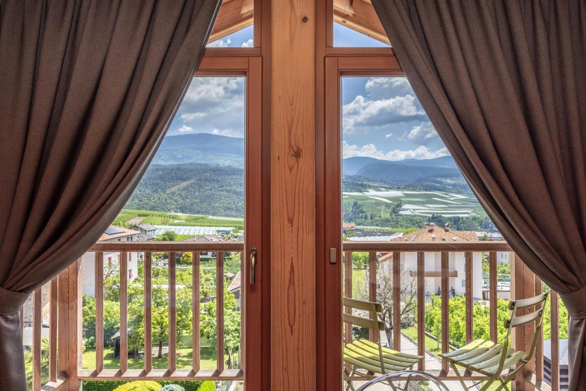 Horse House Bed & Breakfast Romallo Exterior photo